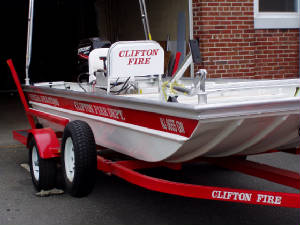 cliftonfireboat1.JPG